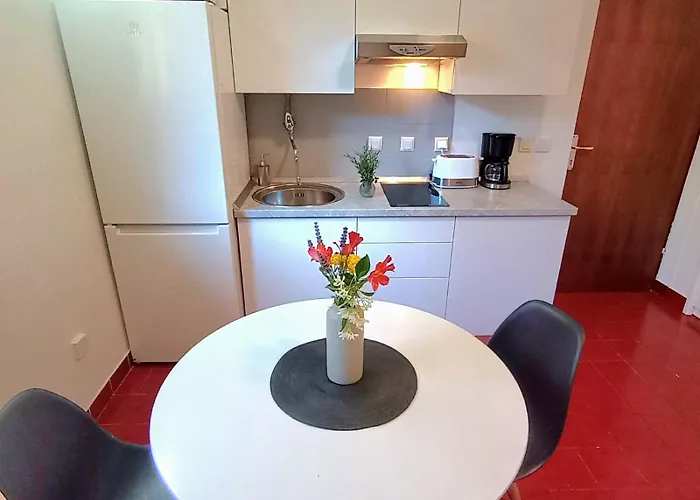 Apartment Near The Sea And Port Of Marina Veruda Pula